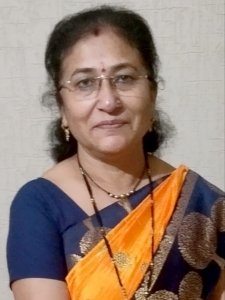 मीना श्रीवास्तव